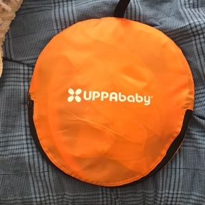 Uppababy mesa cover. (Car seat not included.)